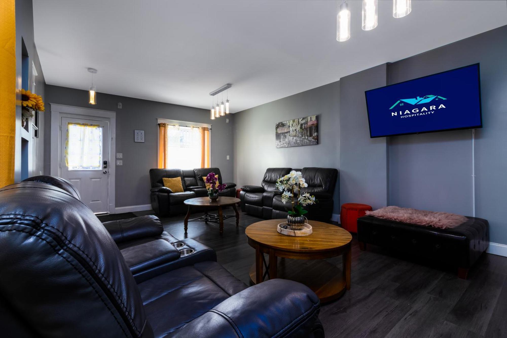 Sprawling 8Br Home Ideal For Large Groups In Niagara Falls Ny Niagarafälle Exterior foto